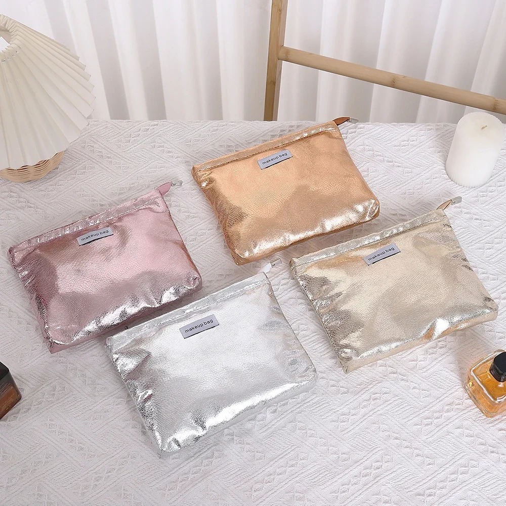 แฟชั่น SHINY Sequins กระเป๋าเครื่องสําอางแบบพกพาผู้หญิงคลัทช์กระเป๋าซิปกระเป๋าถือแต่งหน้าอุปกรณ์อาบน้ําเก็บกระเป๋าสแควร์ขายส่ง