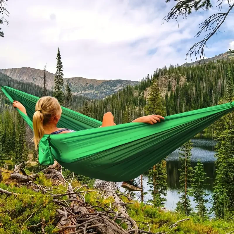 Camping Hammock with Color Matching Durable and Easy To Install Suitable for Camping Beach Hiking Outdoor Activities