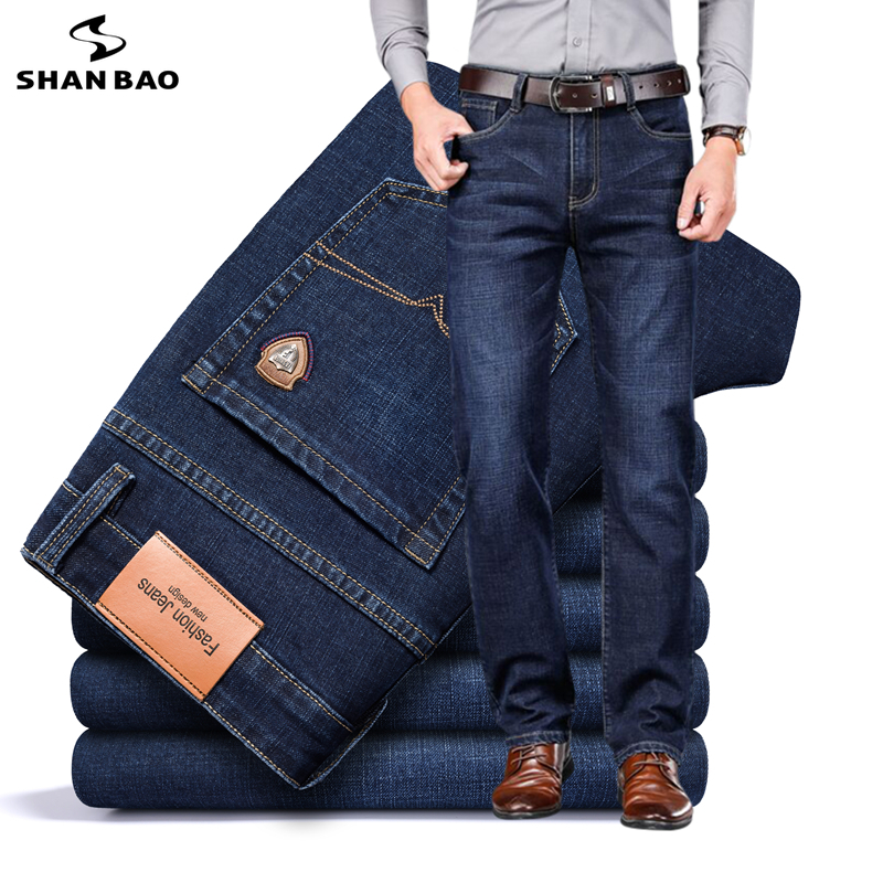 SHAN BAO 2022 otoño primavera pantalones vaqueros rectos ajustados estilo clásico insignia pantalones vaqueros casuales de negocios para hombres jóvenes