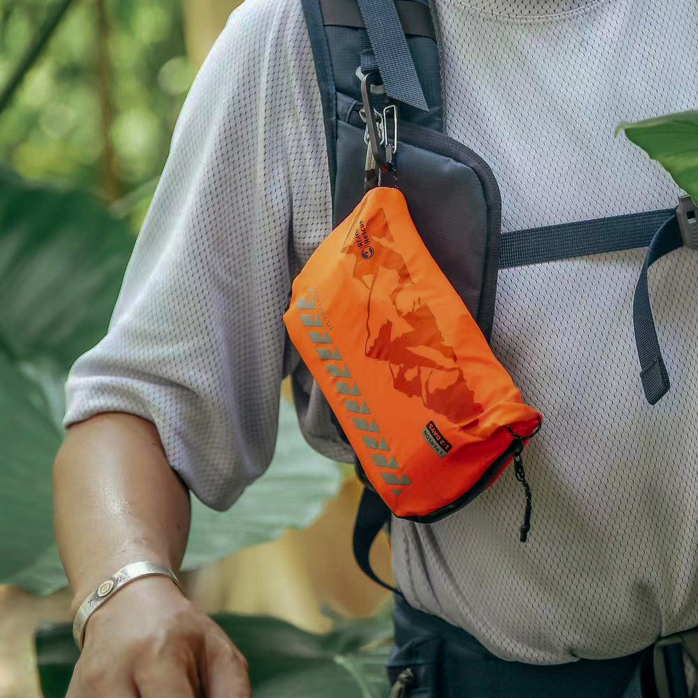 RHINO RESCUE Outdoor Travel Apteczka pierwszej pomocy, lekka, przenośna i wodoodporna, odpowiednia do uprawiania turystyki pieszej, wspinaczki, samochodu i jazdy na rowerze