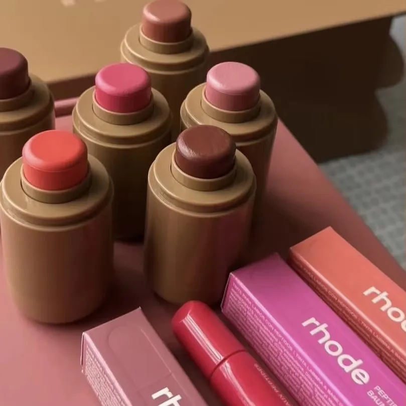 Lucidalabbra rimpolpante, olio per labbra, balsamo idratante, cura esfoliante, olio per labbra colorato rosa, lucidalabbra ad alta lucentezza