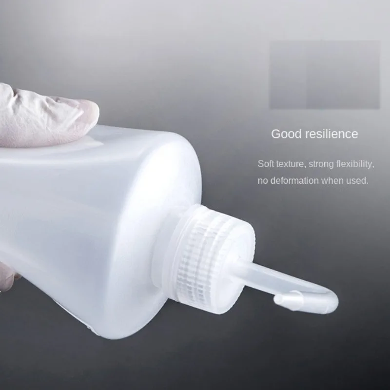 1pc 250ml Long Curved Transparent Water Bottle Liquid Container Spray Bottle Kettle Watering Laboratory Tools
