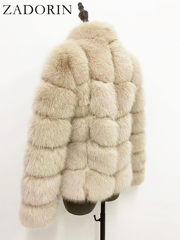 ZADORIN 冬服女性スタンドカラースプライシング長袖フェイクファーコート女性黒、白ふわふわジャケットフェイクファーコート
