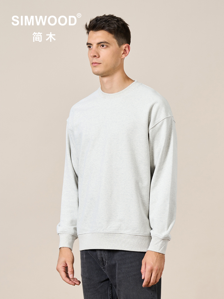 SIMWOOD 2025 primavera nuevos hombres Casual minimalista sudaderas de gran tamaño cuello redondo básico armario esencial de talla grande Jersey SI 980547