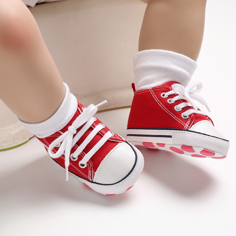 Niemowlę dziecko antypoślizgowe buty dziecięce Baby brezentowe klasyczne trampki Newborn Star buty sportowe Baby Boys Girls First Walkers buciki