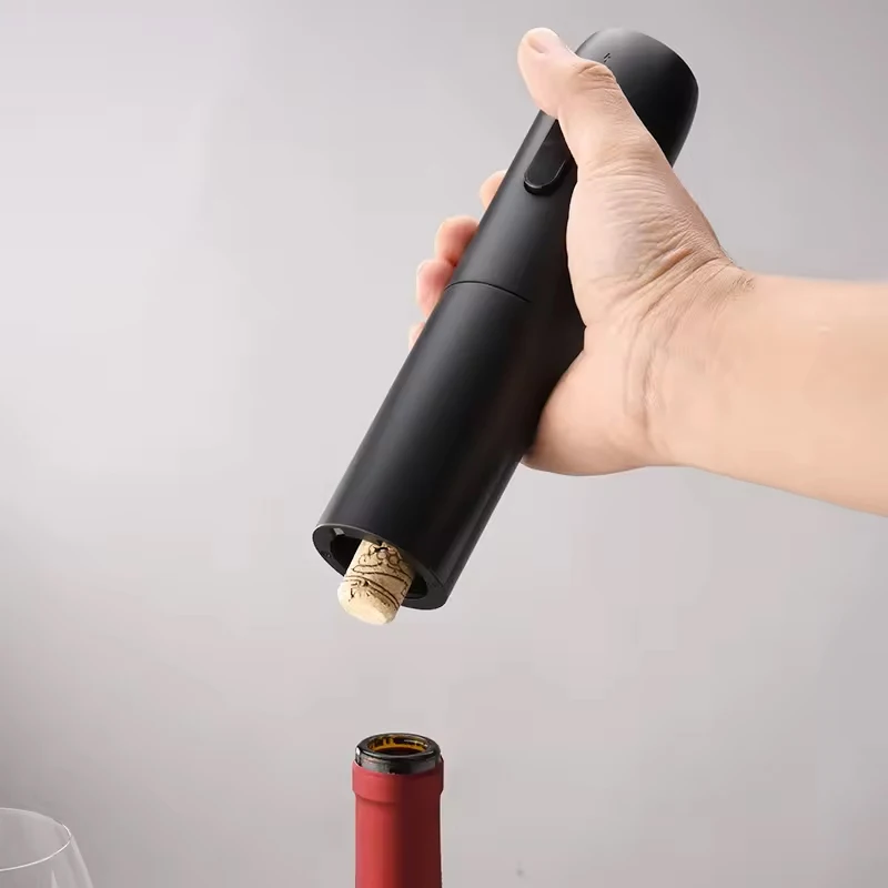 4-in-1 Electric Bottle Wine Opener Set Rechargeable Electric Automatic Corkscrew Wine Opener Set Wine Stopper, Wine Pourer