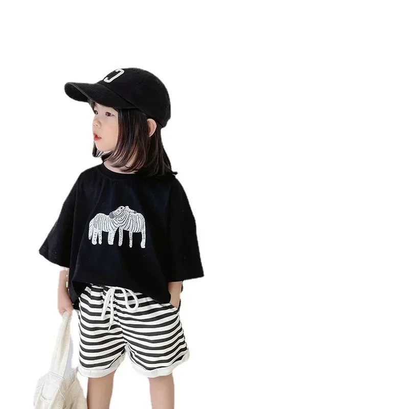 ‌ สไตล์เกาหลีฤดูร้อนเด็กเสื้อยืดน่ารักการ์ตูนพิมพ์หลวม Fit ไหล่กลางแขนเสื้อสําหรับเด็กทารกเด็กหญิงเสื้อผ้าเด็กวัยหัดเดิน