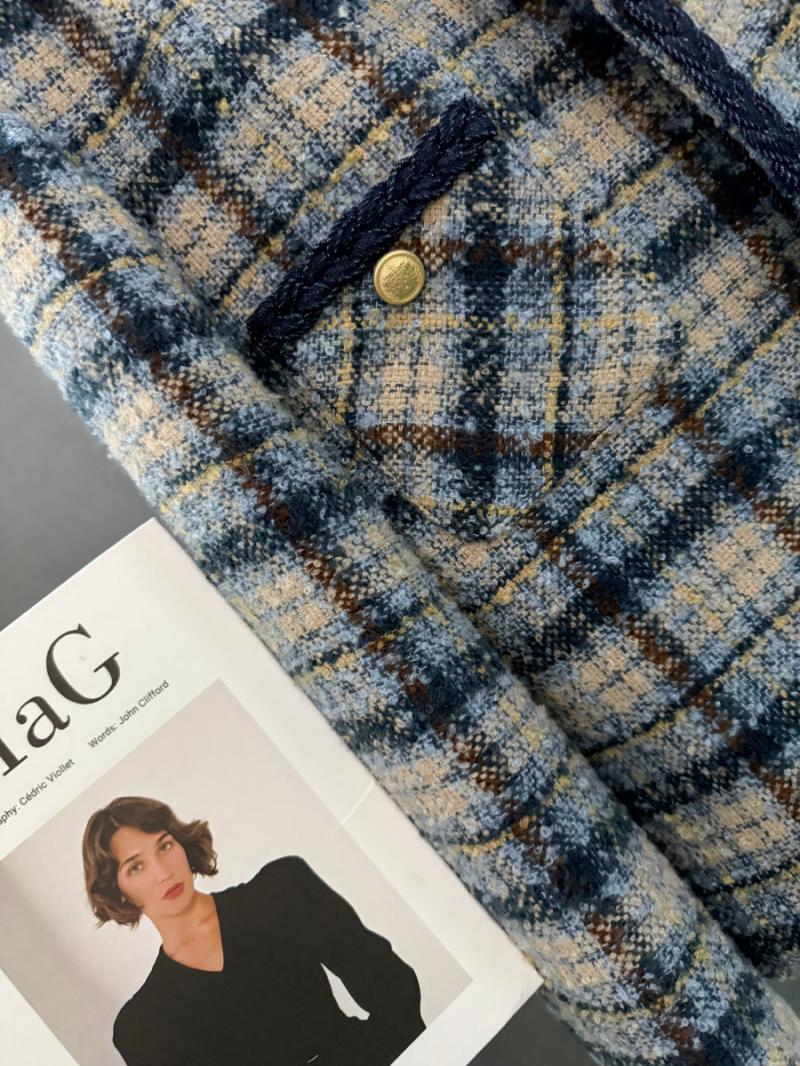 Blauer Kurzmantel für Damen, klein, 2024, Herbst und Winter, neuer britischer Stil, dicke Karos, modisches Oberteil