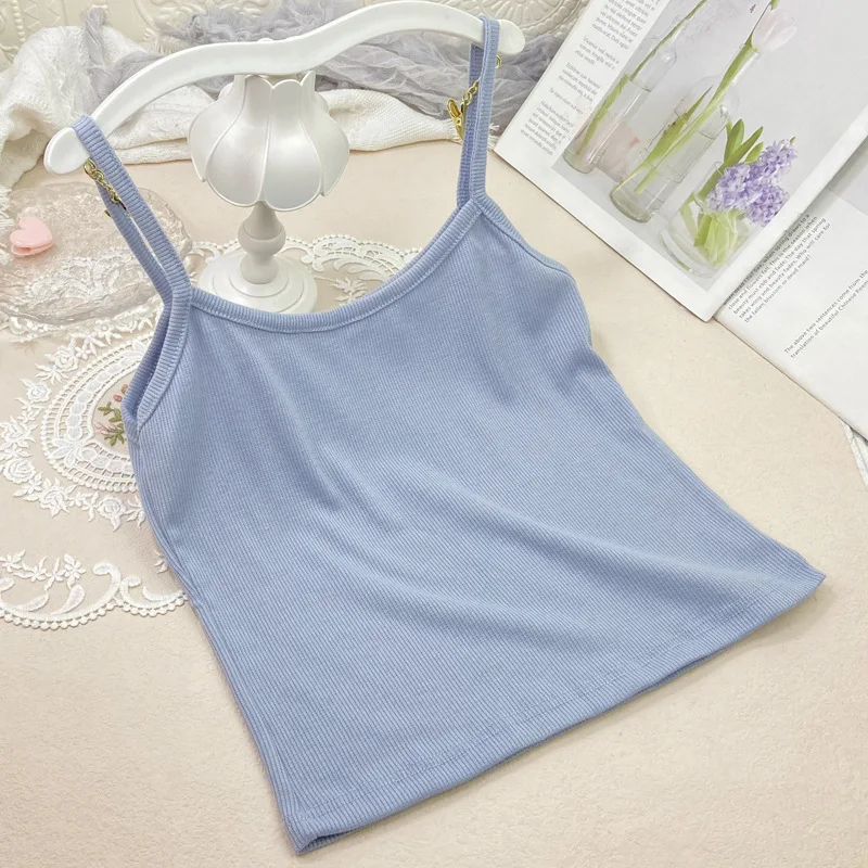 Nova camisola pequena de cor sólida de verão para meninas e estudantes, com um visual emagrecedor e um colete de linha versátil. Camisa de base curta