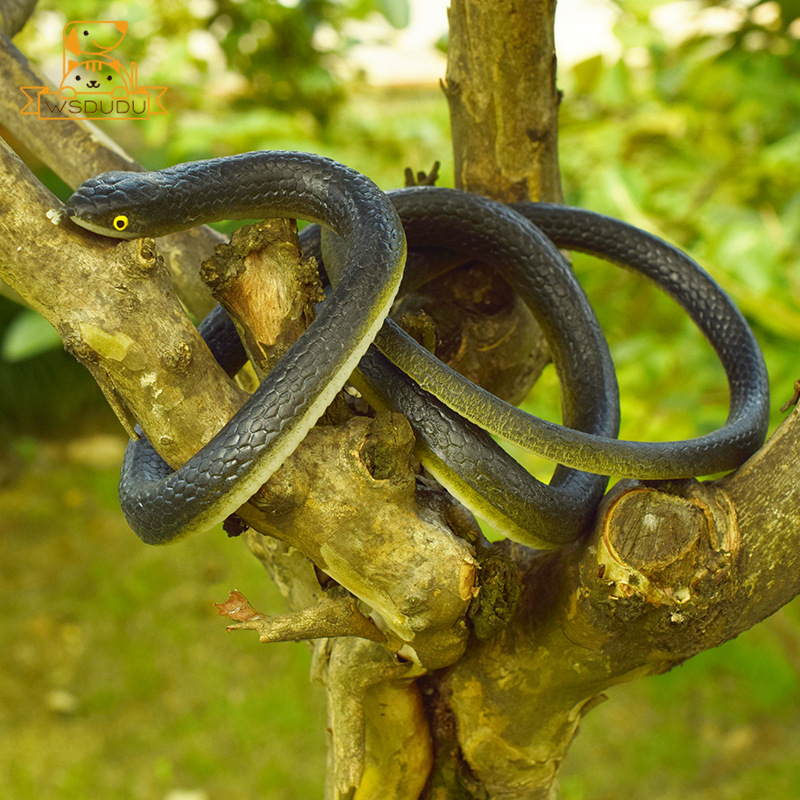 Serpiente de goma para asustar, juguete falso, suave, largo, bromas de animales, accesorios de broma, decoración de Halloween, modelo realista, regalos de fiesta para niños y adultos
