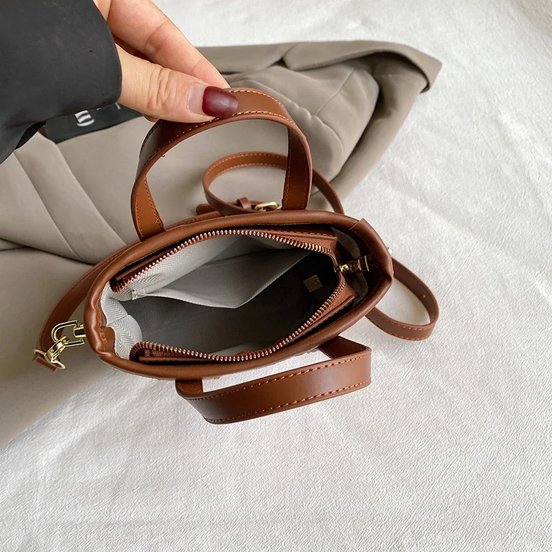 Handarbeit Strohs ack Sommer Frauen Beutel tasche Geldbörse Modedesigner Stroh gewebte Handtasche Strand reise Damen Schulter Umhängetasche