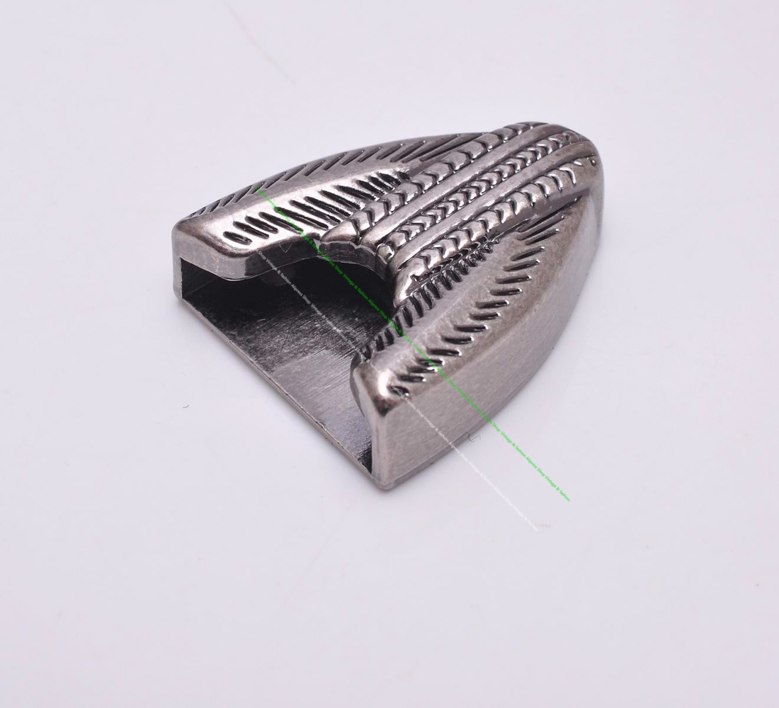 Antique Silver Texas Southwest Cowboy Engraved Rodeo Belt Buckle Loop and Tip Three Piece Set Unisex Fits 25mm Strap