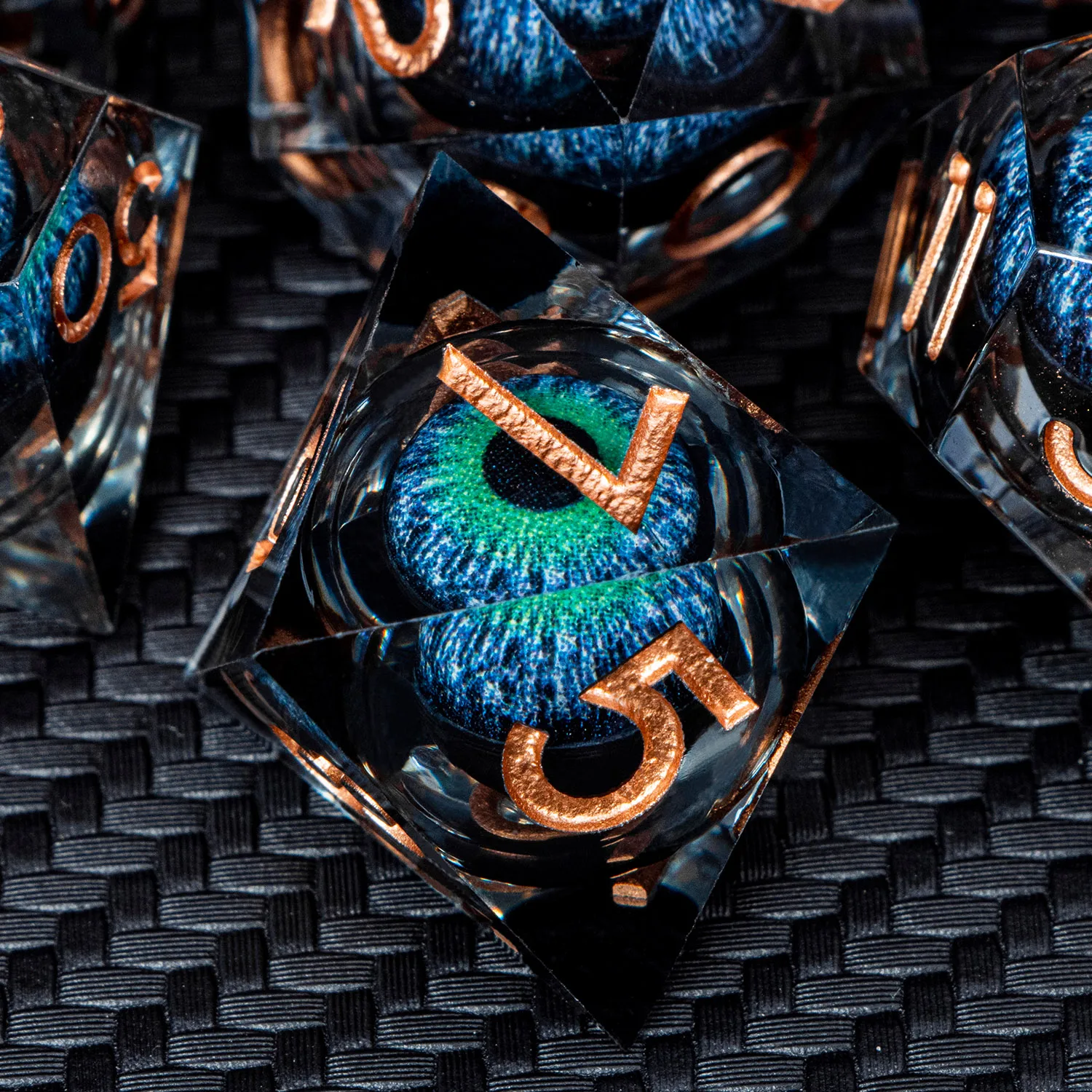 Dnd D20 ブラックブルーリキッドフローアイダイスセット & リング D と D シャープエッジダイスダンジョンとドラゴンパスファインダーロールプレイングゲーム用