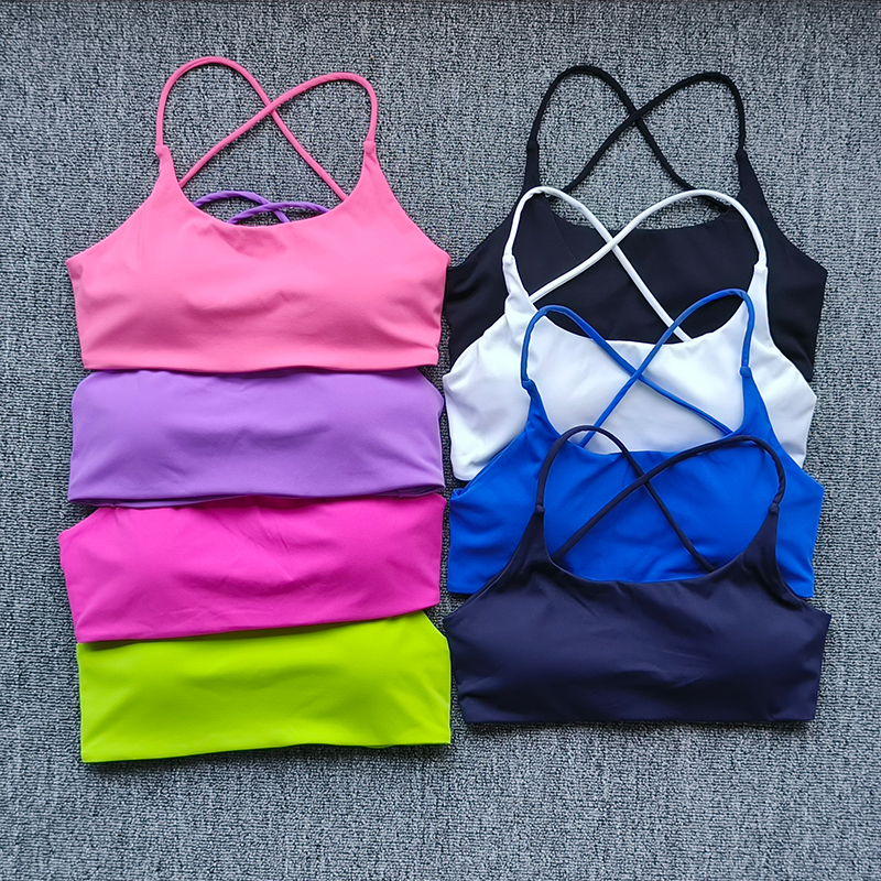 Sujetador deportivo de Color liso para mujer, chaleco de Yoga, Top deportivo para gimnasio, empuje en la espalda hueca con almohadilla para el pecho, cuatro correas cruzadas en la espalda