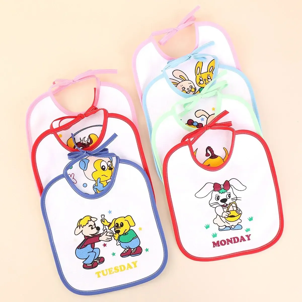 7-teiliges Set aus Baby-Mädchen und Jungen, Abendessen, Handtuchgurten, Cartoon-Druck, für Neugeborene, Brusttuch, Speichelhandtuch, U-förmiges Speichelhandtuch