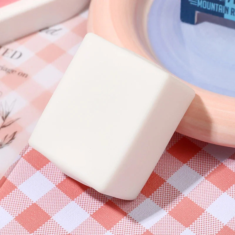 Simpatiche palline antistress di tofu Giocattoli sensoriali Antistress Giocattoli agitati Palla di pasta squishy Regali per adulti Bambini Miglior regalo