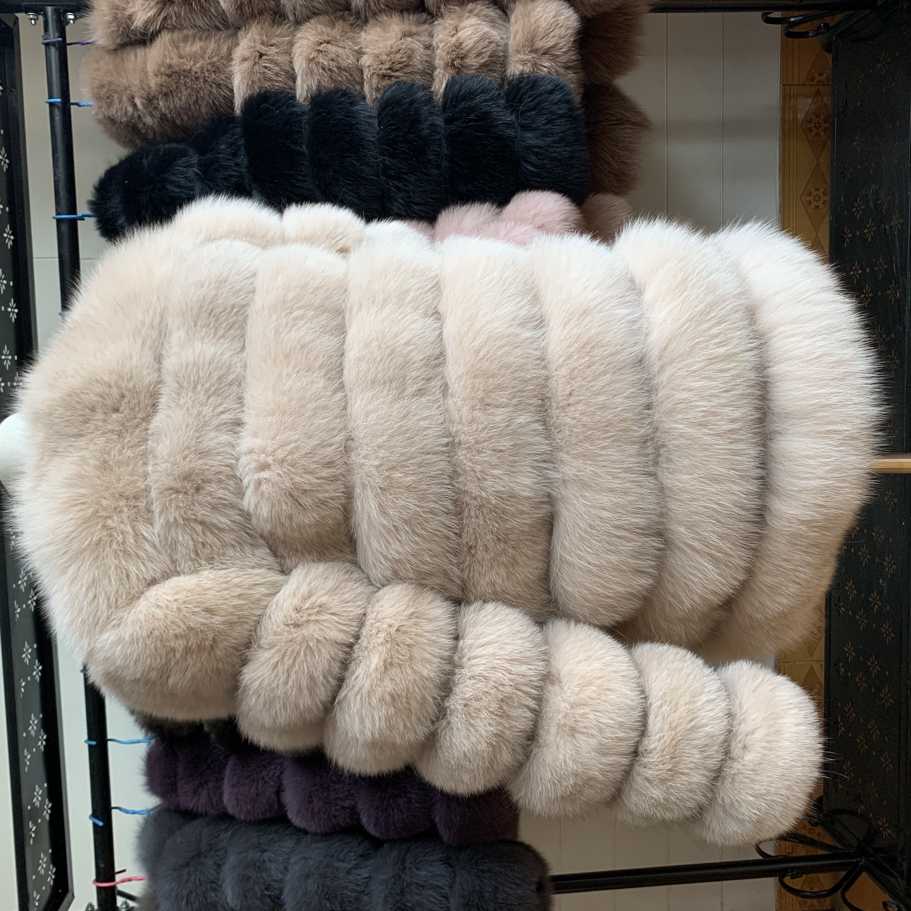 新しいスタイルの長さの袖 4in1 リアルファーコート女性ナチュラルリアルファージャケットベスト冬のアウター女性キツネの毛皮のコート品質の毛皮