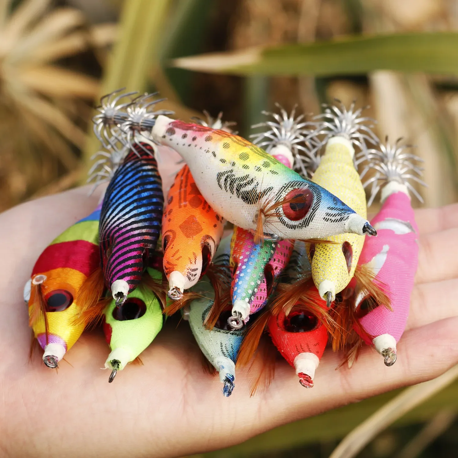 Sougayilang 10 pçs isca de lula luminosa simulação artificial isca de pesca de lula adequada para pesca em água salgada