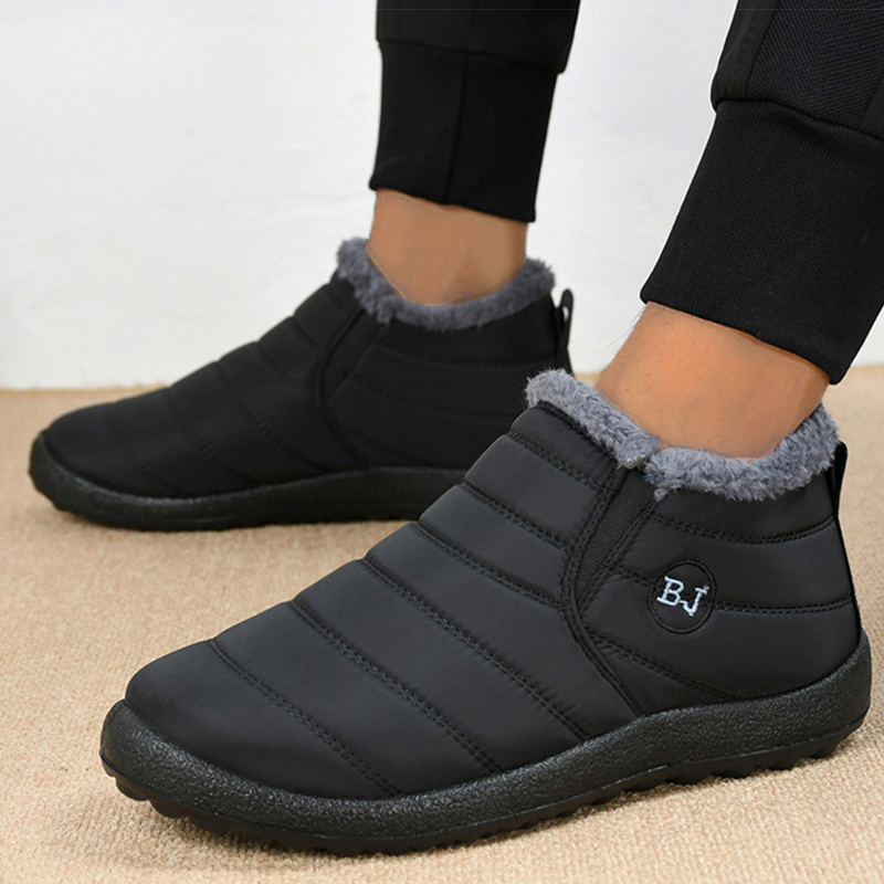 メンズブーツスリップオン冬の靴男性の毛皮のアンクルブーツ防水スノーブーツ冬 Chaussure オムカジュアルブーツ男性のための
