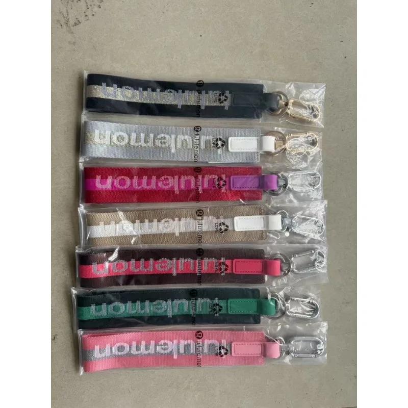 2025 New Key Belt Clothing Bag Accessories Key Chain 1PC Unique Keychain Mobile Phone Fanny Pack Key Chain Chain Pendant Buckle