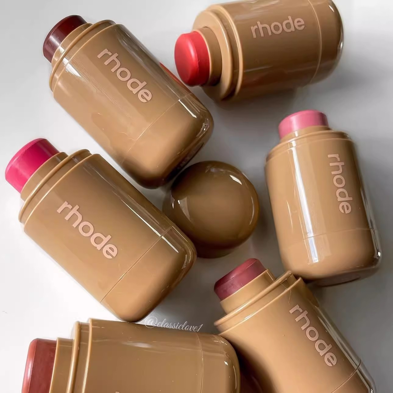 Bálsamo para la piel de marca, brillo de labios de frijol de gelatina, caja de jugo de Marg picante, rubor de bolsillo en barra, colorete resistente al agua que no se decolora, lápiz labial hidratante