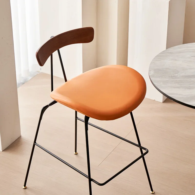 Nordic ผ่อนคลายเก้าอี้บาร์หรูหรา Minimalist สบายสีดําเก้าอี้สูงอุตสาหกรรม Sillas De Bar บ้านเฟอร์นิเจอร์
