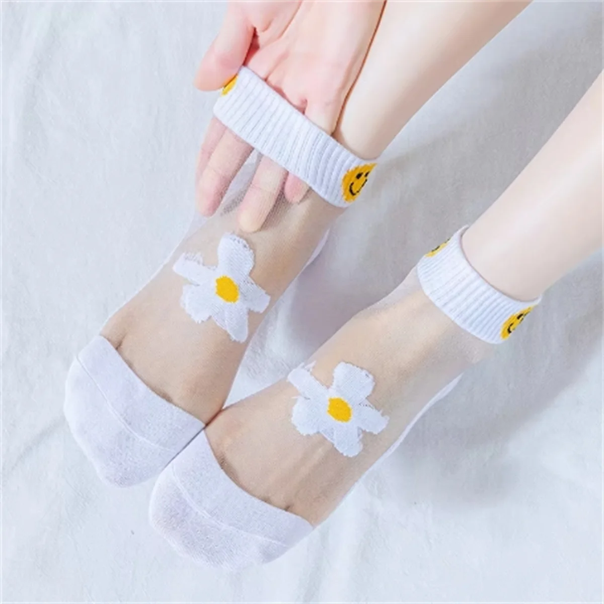 5 Paar Socken mit Gänseblümchenmuster, weiche und leichte kurze Netzsocken, Damenstrümpfe und Strumpfwaren