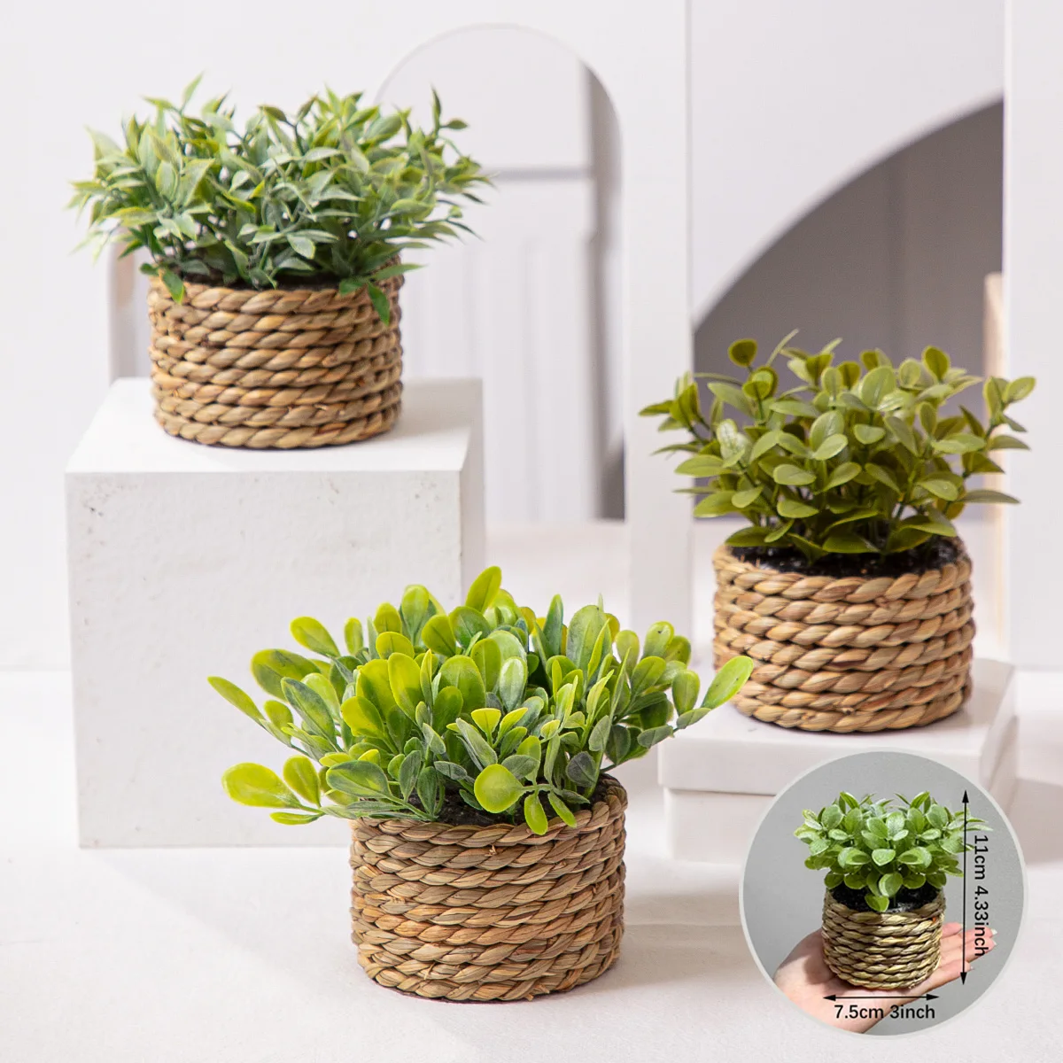XIYA BLUME Grüne künstliche Pflanzen Eukalyptusgras gewebt kleine Topfpflanzen Gras Hügel 11 cm PE-Material Heimdekoration