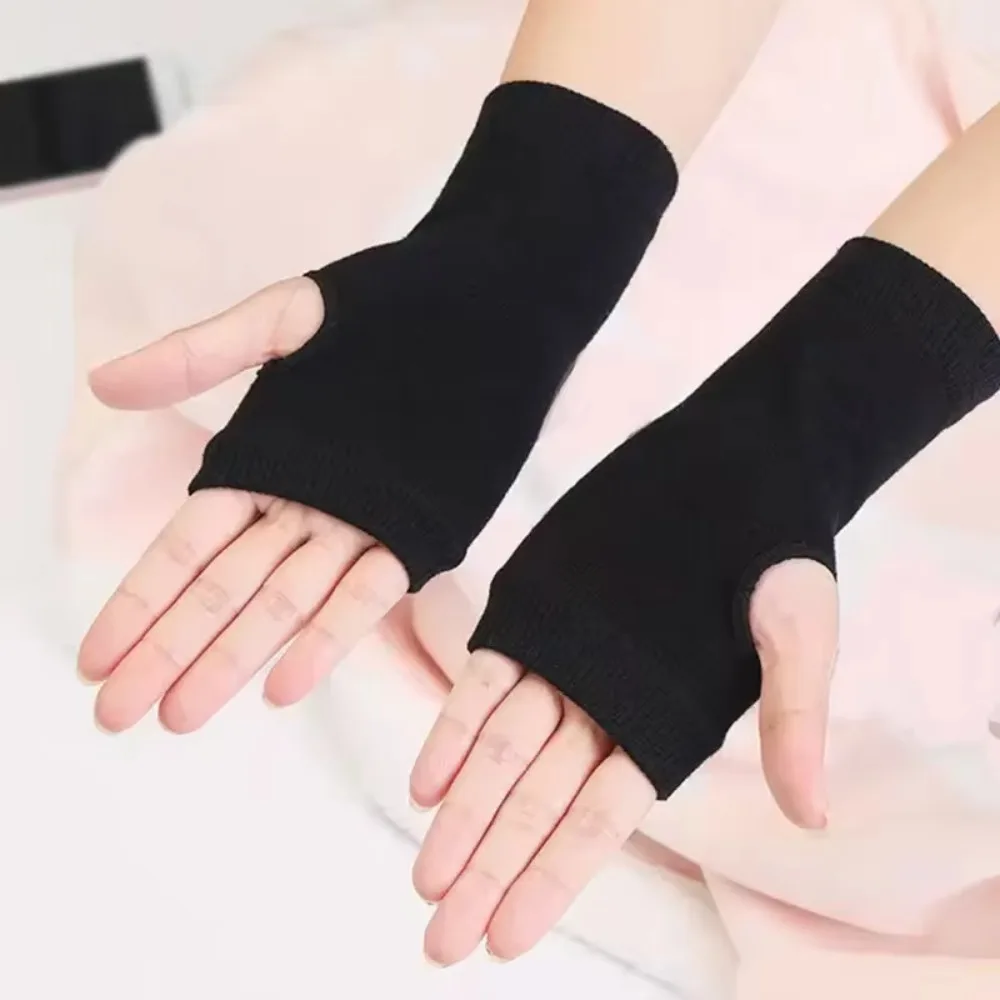 Vrouwen Korte Vingerloze Handschoenen Cosplay Want Unisex Morsmouw Arm Warmer Herenmode Warme Manchet Anime Handschoenen Cosplay Accessoire
