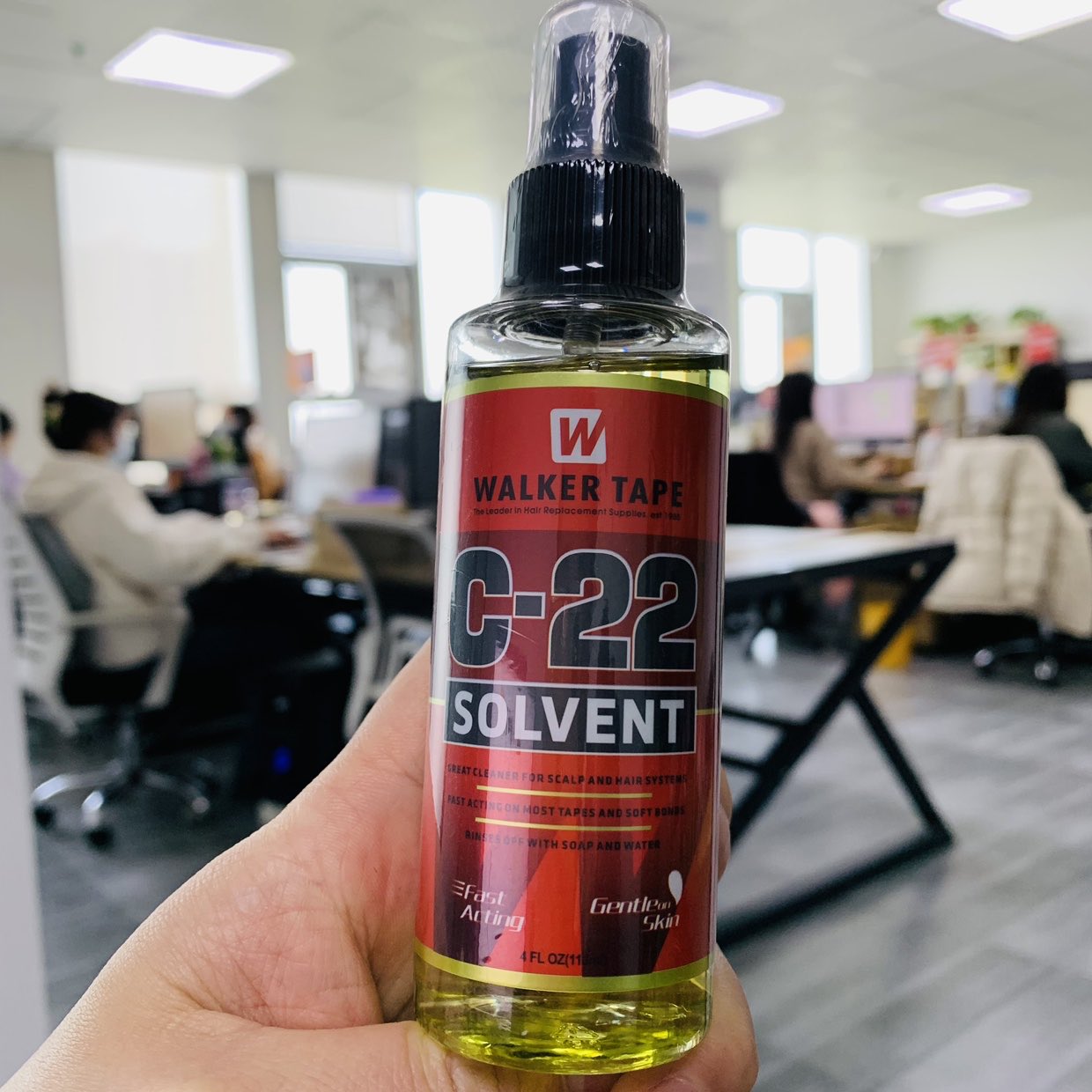 Walker Tape C-22 Solvent Spray Remover for Lace Wigs Toupee Adhesive Removers Wig Glue Remover Hair Extension Remover for Tape