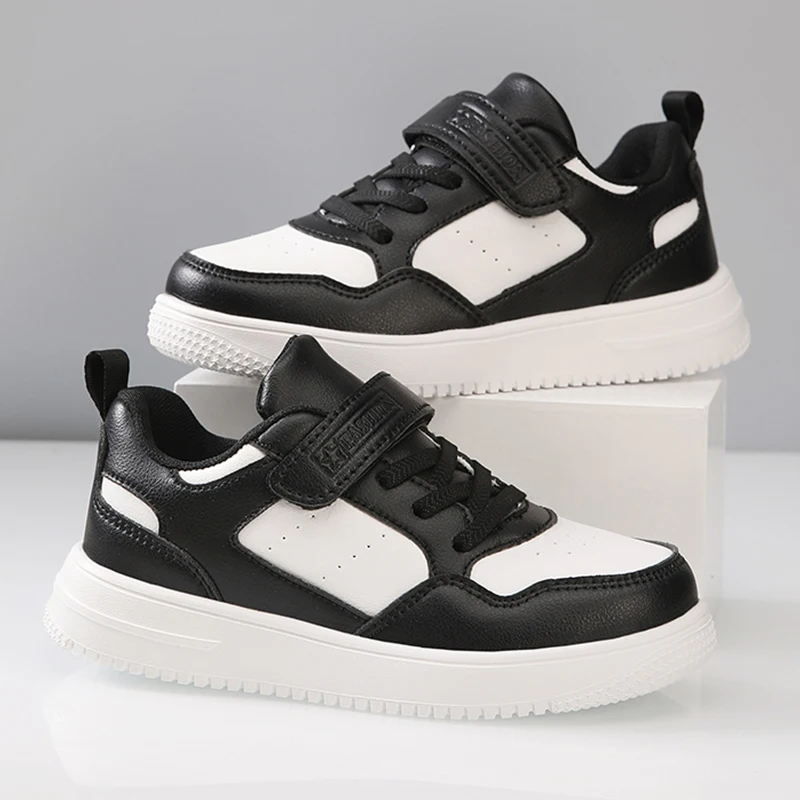 Zapatillas de deporte de cuero para niños, zapatos planos cómodos para niños, zapatos blancos y negros para niños, calzado para caminar en la escuela, antideslizante