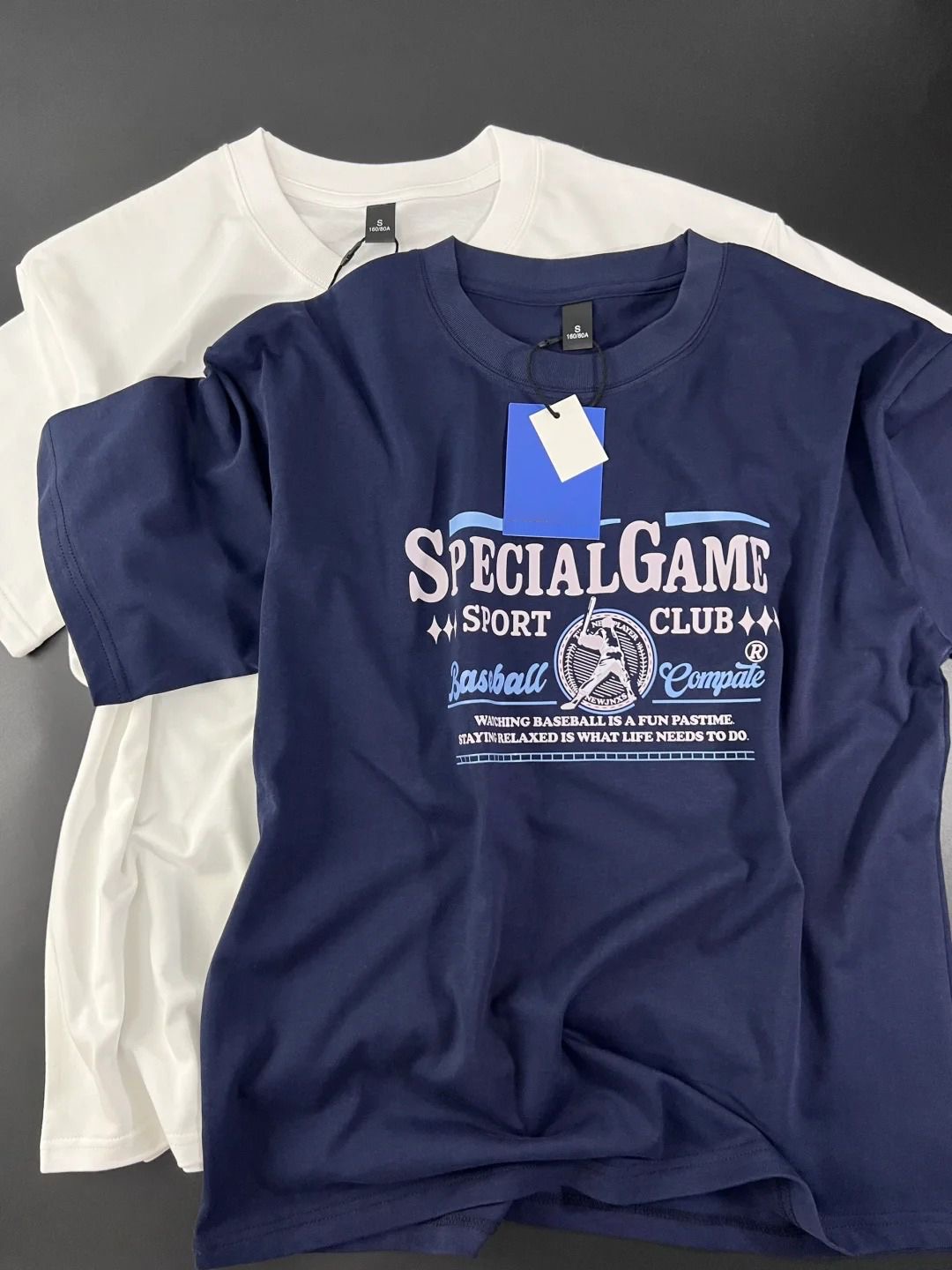 Cseta Casual de Aodão com Estampa de Letras Retro Americana para Homens e Mulheres, Manga Curta, Confortável e Solta, Mo...