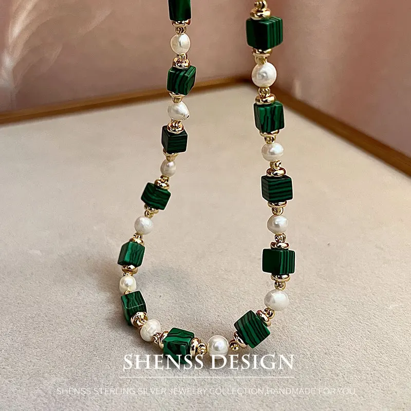 สร้อยคอมุกน้ําจืดธรรมชาติ สร้อยข้อมือมรกตสังเคราะห์ ต่างหู ชุบทอง 14K อุปกรณ์เสริม
