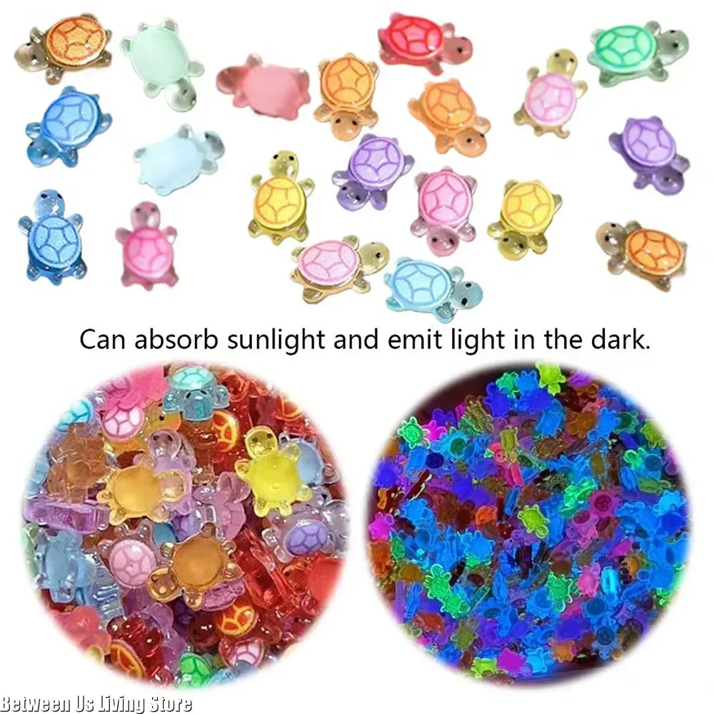 100Pcs Mini Resin Turtles Night Glow Turtle Figurines Multi-Function Glow in The Night Turtle Miniatures for Micro Landscaping