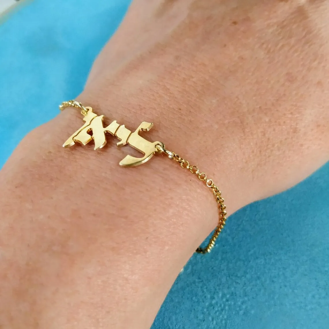 Pulseras personalizadas con nombre hebreo para mujer, chico, joyería para hombre, pulsera personalizada con placa con nombre de acero inoxidable, joyería judía para mujer