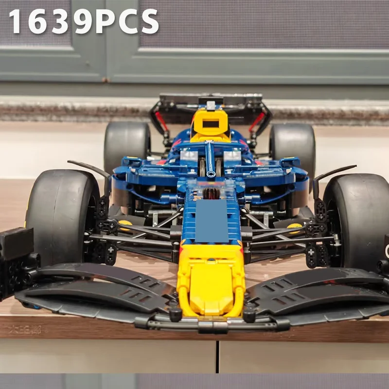 1:8 F1 สูตร 42206 42207 การวิเคราะห์ Racing รถ SF-24 Boy Building Blocks ตกแต่งเครื่องประดับของเล่นของขวัญ ﻿