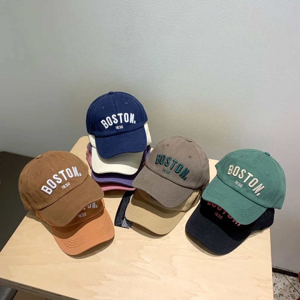 Kinderhoeden Jongens en meisjes Vier seizoenen Koreaanse versie van de geborduurde letters Eend Tong Cap Mode Baby Baseball Cap