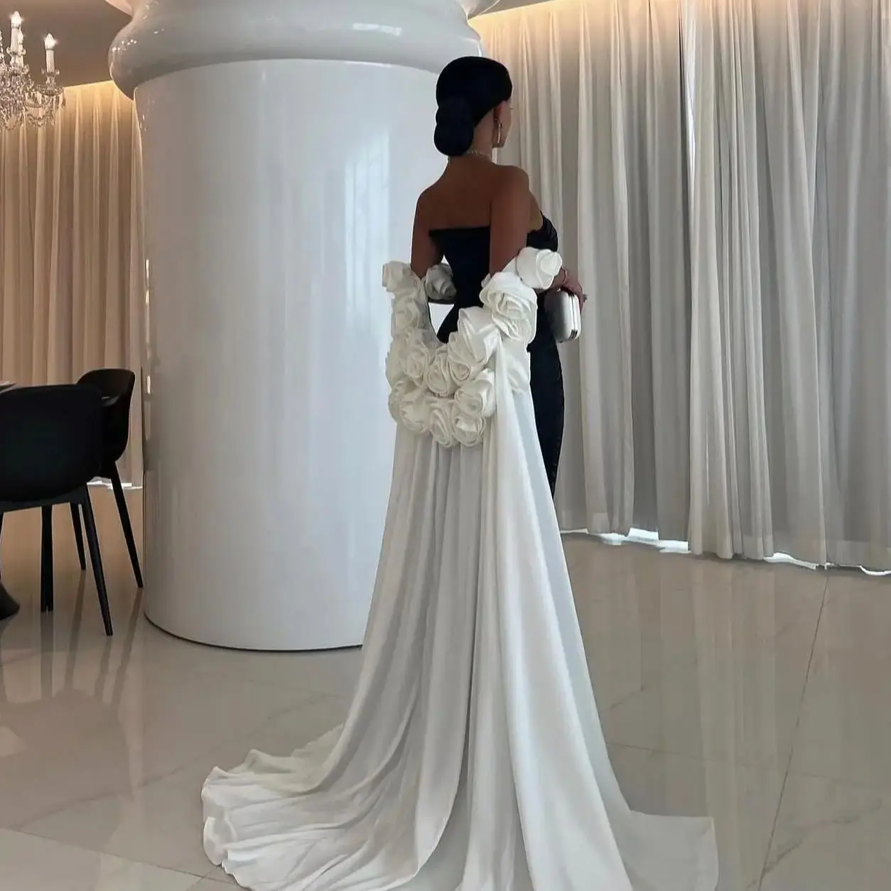 AsaNagi Elegant สีดําพรหมชุดผู้หญิงที่ไม่มีสายหนัง 3D ดอกไม้ชุดราตรีความยาวชั้นที่กําหนดเองชุดพิเศษ