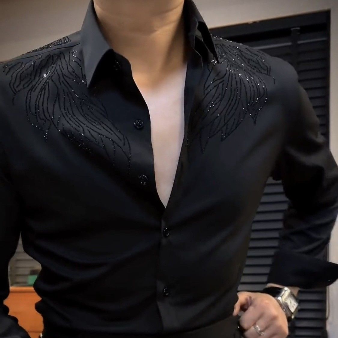 Camisa sedosa de manga comprida masculina, social juvenil, slim fit, confortável, lisa, nova, primavera, moda