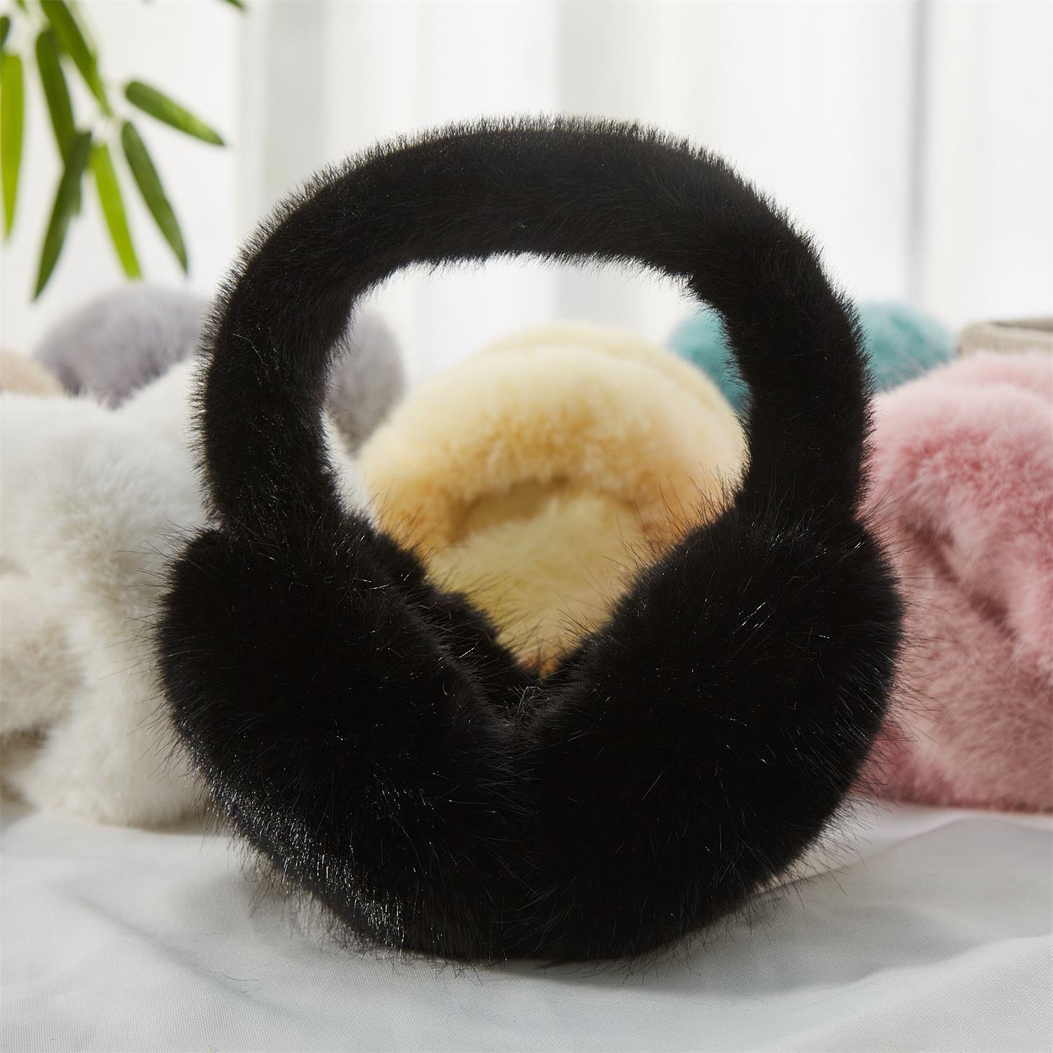 Anjj orejeras plegables invierno nueva moda Simple negro largo piel de conejo de imitación orejeras para mujer hombre 2024 regalos de fiesta de Navidad