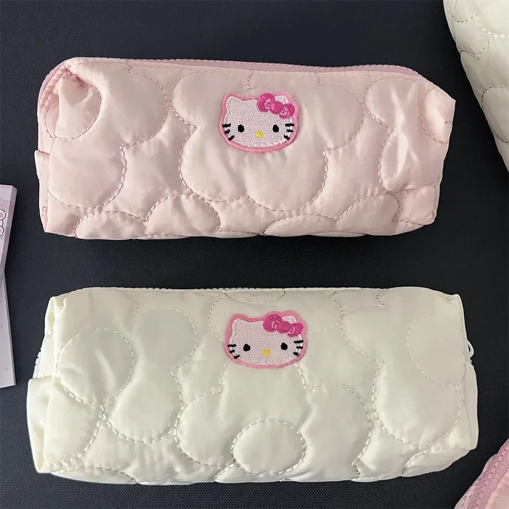 Kawaii การ์ตูน Hello Kitty ดินสอกระเป๋าขนาดใหญ่ความจุดินสอน่ารัก Kt แมวสาวแต่งหน้ากระเป๋านักเรียนโรงเรียนเครื่องเขียน Office