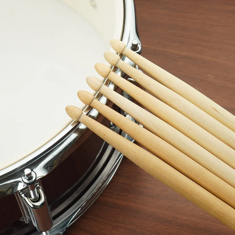 Miwayer 1 Pairs 5A/7A  Premium Maple Drumsticks Mallets Ideal for All Ages Durable Practice Drum Sticks for Jazz and Percu