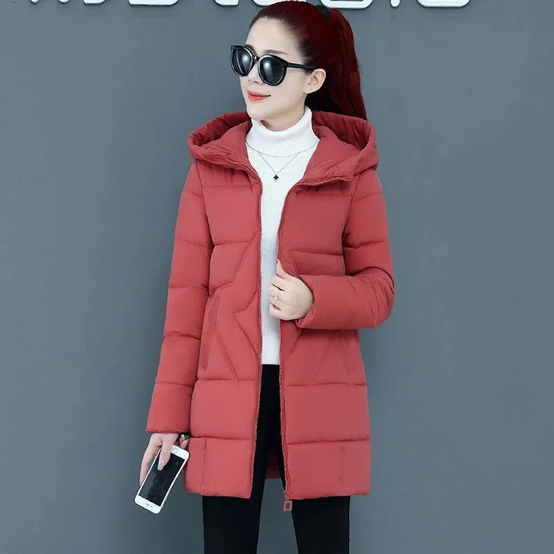Parkas para mujer, nueva chaqueta de invierno 2021, abrigo acolchado cálido con capucha, abrigos largos coreanos sueltos y gruesos de algodón para madre, abrigos para la nieve