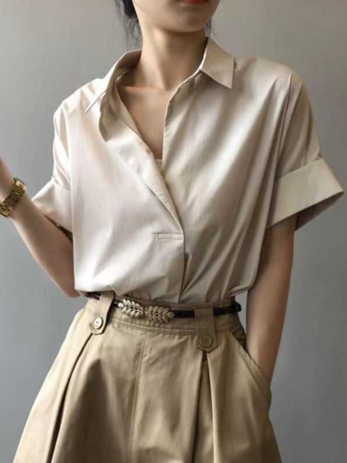 Csa Retro Preta de Manga Curta Solta para Mulheres, Csa Simples e Fina de Verão, Estilo Coreano, Estilo de Trabalho, Fi...