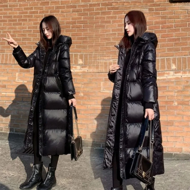 Abrigo acolchado largo y brillante para mujer, Chaqueta de algodón cálida de talla grande 4XL, Parka negra para otoño e invierno, 2024