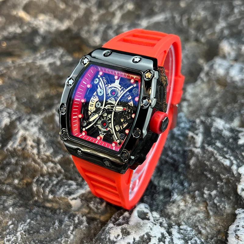นาฬิกาผู้ชายหรูหรายี่ห้อ Wine Barrel dial แฟชั่น Night Glow กีฬานาฬิกาปฏิทินนาฬิกา Reloj L146