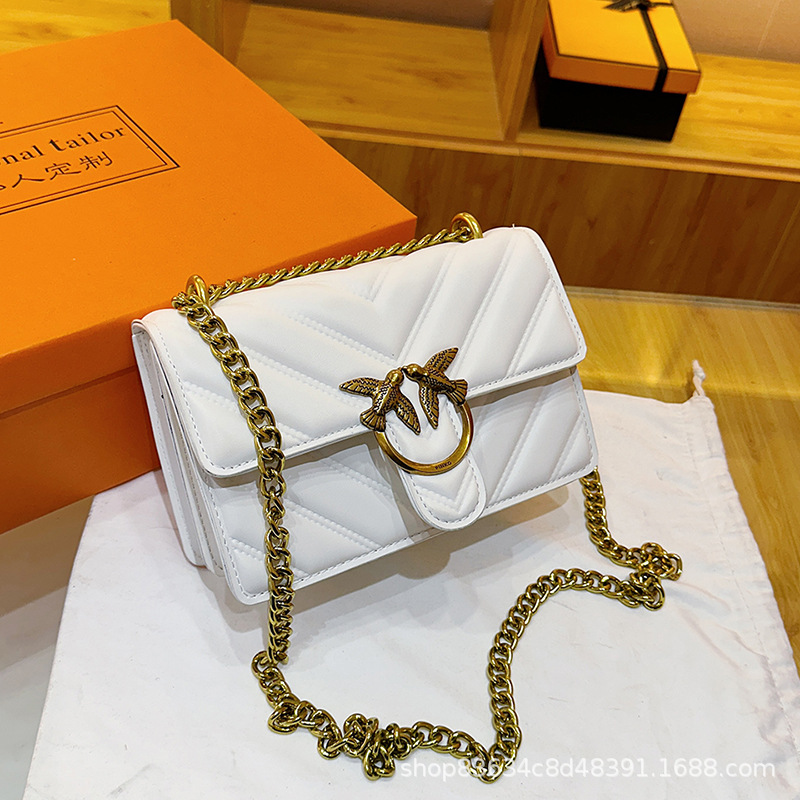Bolsa de andorinha com corrente de losango 2025 nova versátil pequena bolsa quadrada elegante estilo estrangeiro bolsa mensageiro de ombro