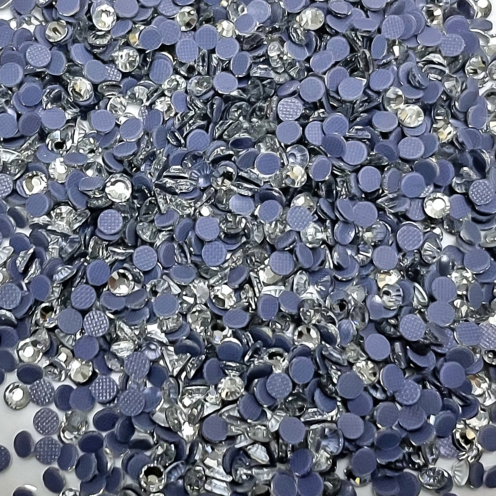 Chất Lượng Hàng Đầu Luxe Rõ Ràng Hotfix Ren Siêu Sáng Bóng Kính Strass Sắt Trên Pha Lê Nóng Sửa Đá Cho Vải May