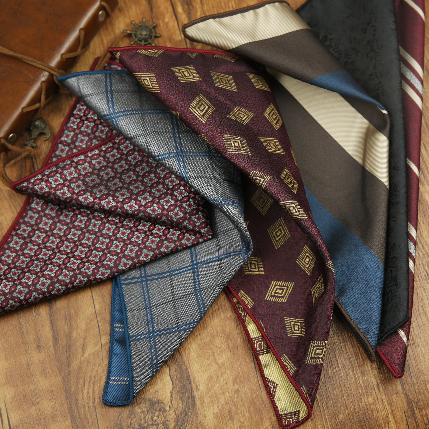 24 cm Nieuwe Trendy Polyester Geweven Pochet Voor Mannen Luxe Marine Gestreepte Plaid Zakdoek Bruiloft Tuxedo Accessoires