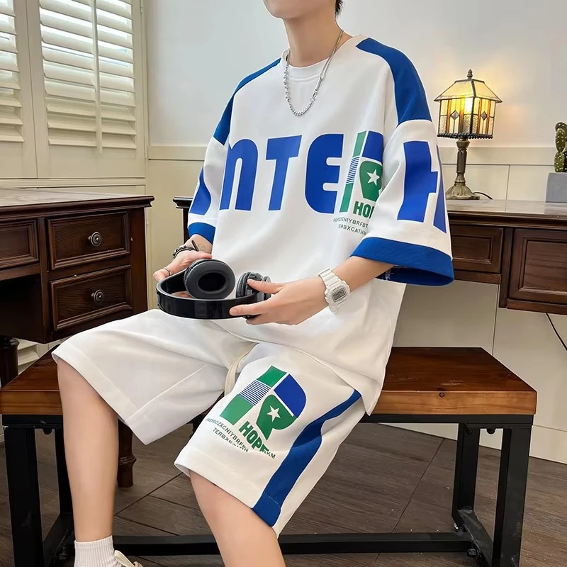 Neues Jugend-Freizeitsport-Set für Herren im Sommer, lockere Kurzarm-Shorts für Herren, trendiges zweiteiliges Set, leicht und transparent S